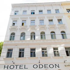2* Hotel Very Central, 5 Min To Center, Self Check In